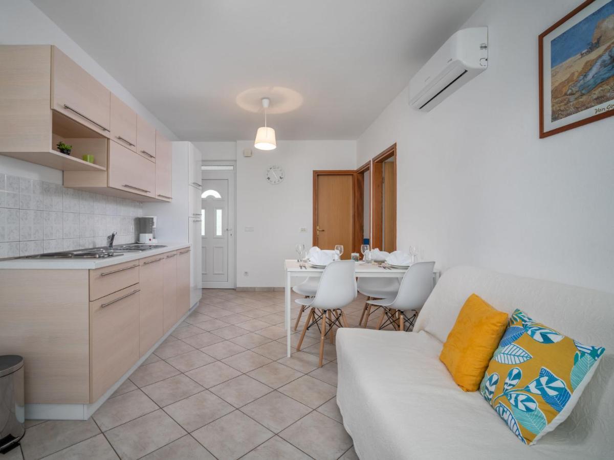 Apartment Fiore-1 By Interhome Gedići Exterior foto